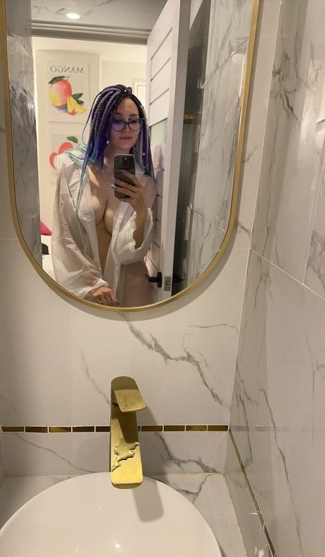 Foto desnuda filtrada de OnlyFans de Gliese 581