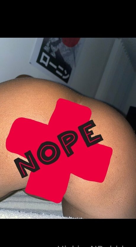Foto desnuda filtrada de OnlyFans de Hickiesnbubbles