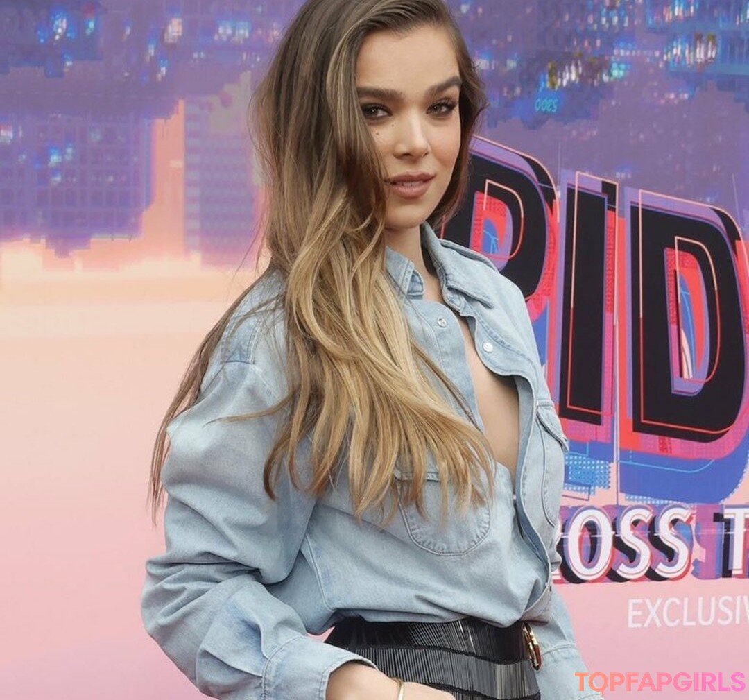 Foto desnuda filtrada de OnlyFans de Hailee Steinfeld #1144