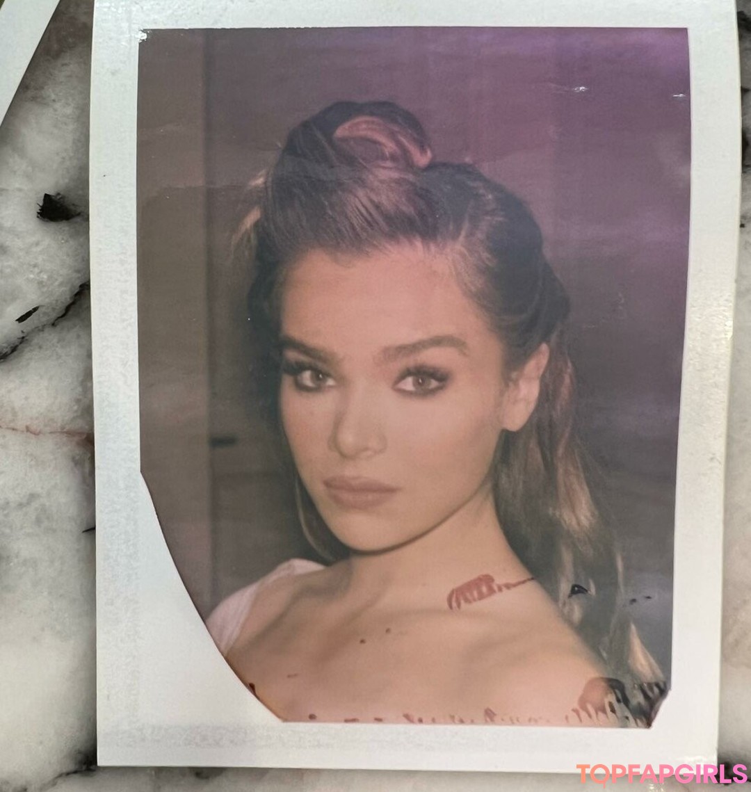 Foto desnuda filtrada de OnlyFans de Hailee Steinfeld #1154