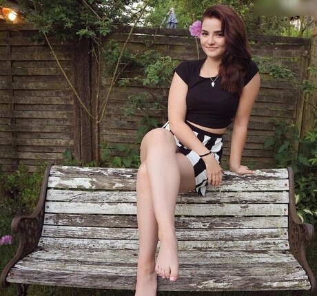 Foto desnuda filtrada de OnlyFans de Julia Schulze