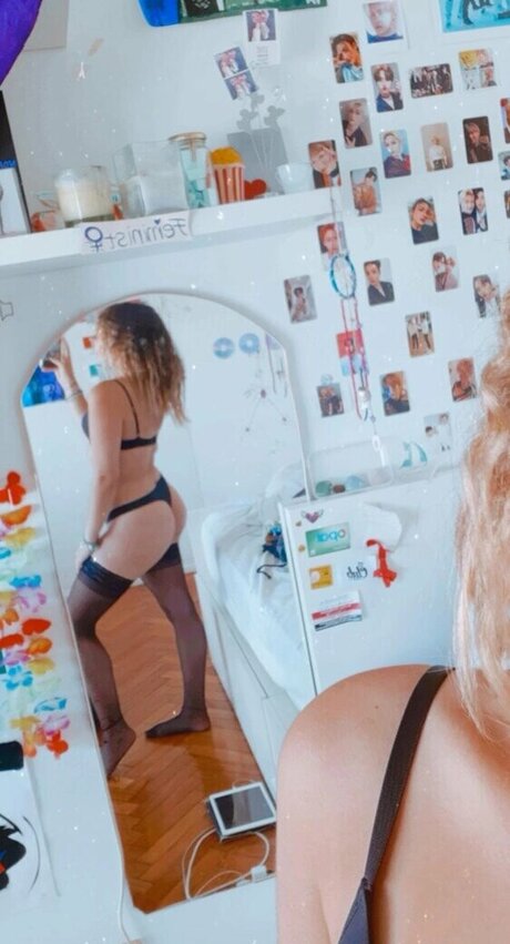 Foto desnuda filtrada de OnlyFans de Dumbbbvnny