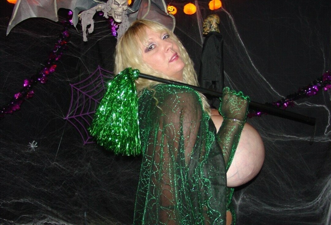 Foto desnuda filtrada de OnlyFans de Maxi Mounds #1176