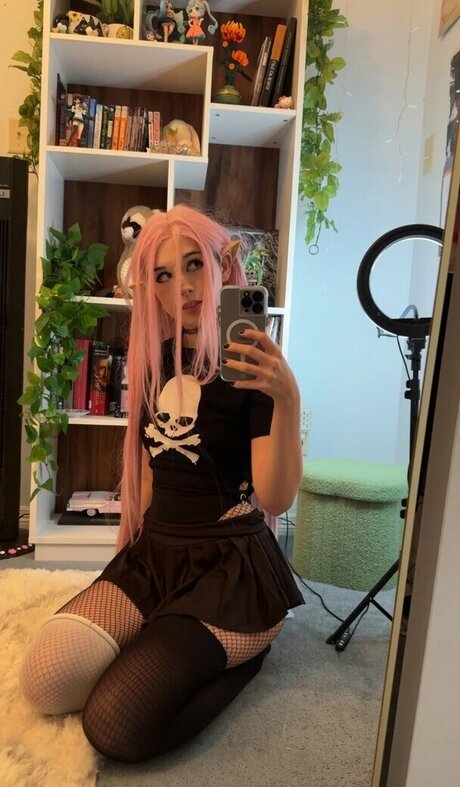 Foto desnuda filtrada de OnlyFans de Loopziepop