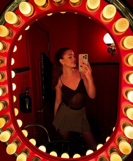 Sinem Melek Cokun