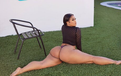 Foto desnuda filtrada de OnlyFans de Nynyirene