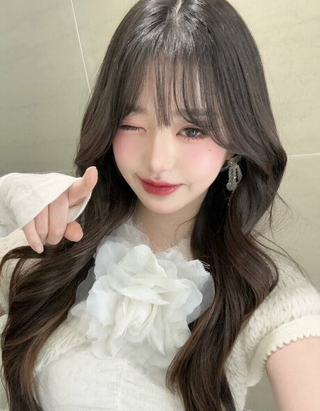 Jang Won-young