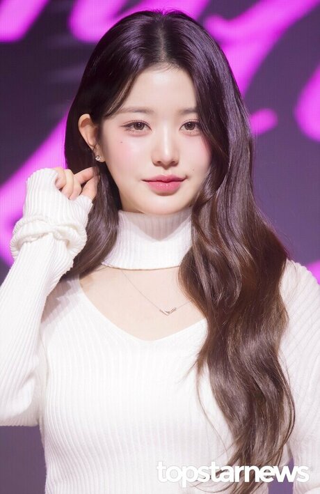Jang Won-young