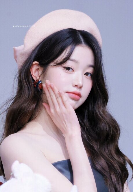 Jang Wonyoung