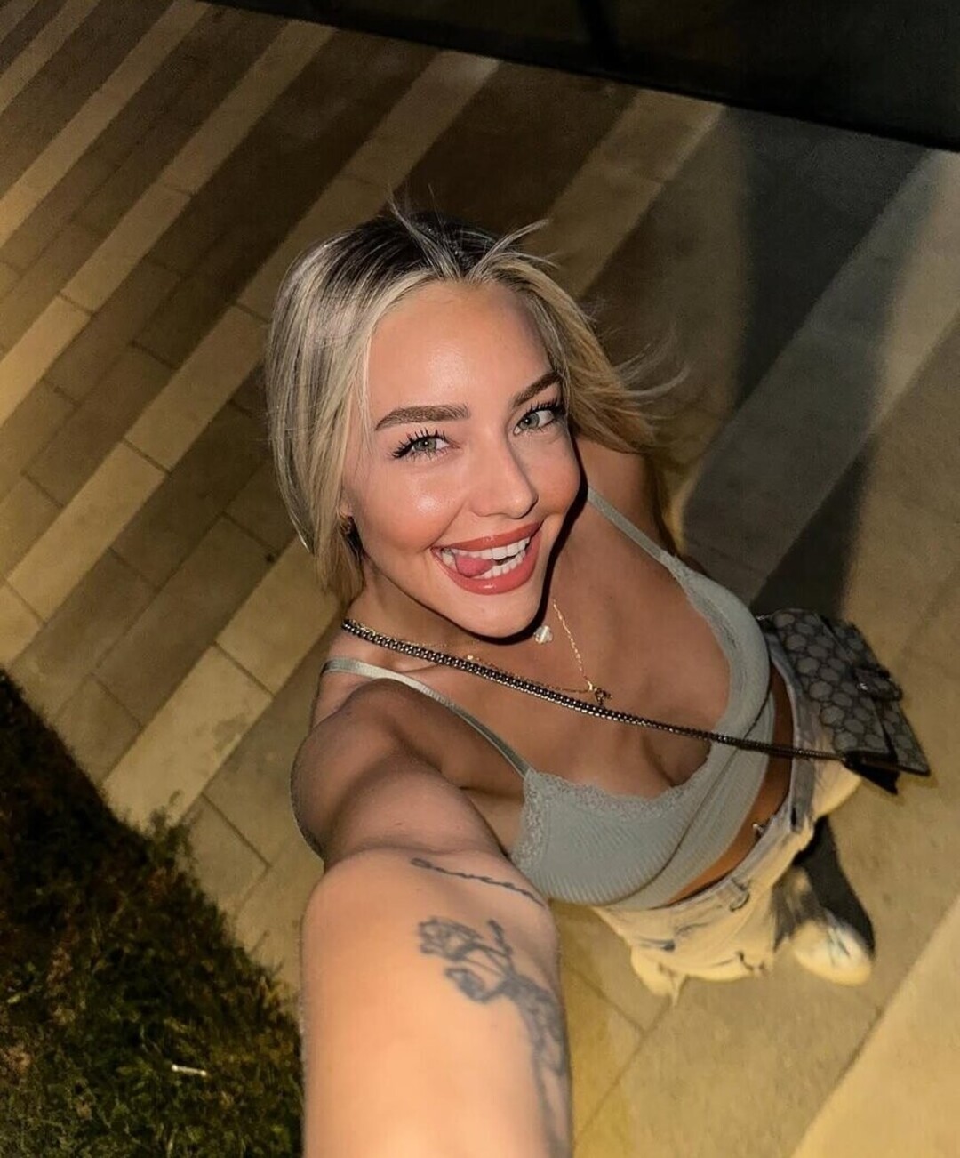 Foto desnuda filtrada de OnlyFans de Prominent #1856