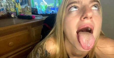 Foto desnuda filtrada de OnlyFans de Skyiswoke