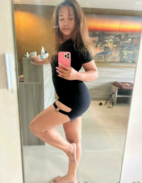 Foto desnuda filtrada de OnlyFans de Luzy93
