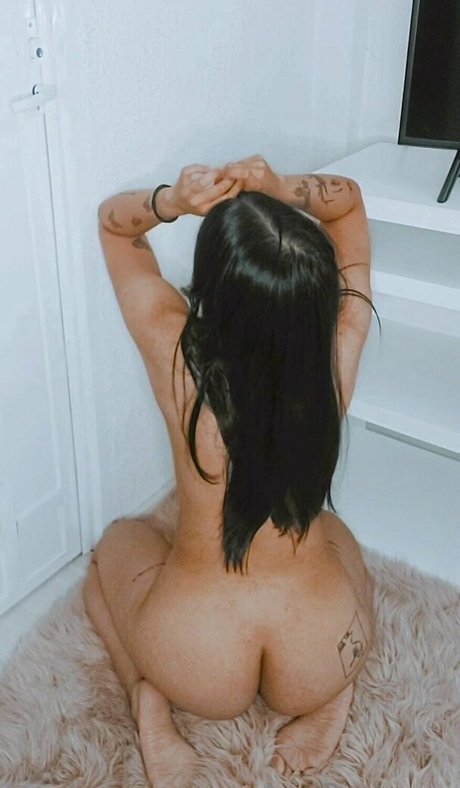 Foto desnuda filtrada de OnlyFans de Ariristorm