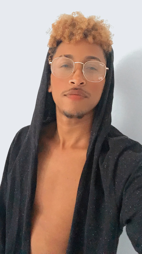 Foto desnuda filtrada de OnlyFans de Leonardo Felix