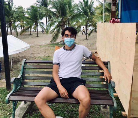 Foto desnuda filtrada de OnlyFans de Manrrique Cantor