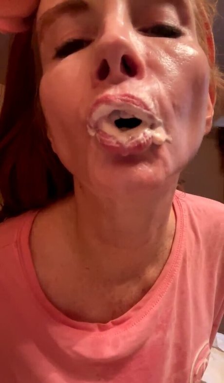 Foto desnuda filtrada de OnlyFans de Phoebe Price