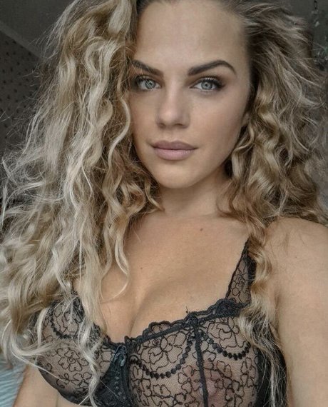 Foto desnuda filtrada de OnlyFans de Daniela Frankova
