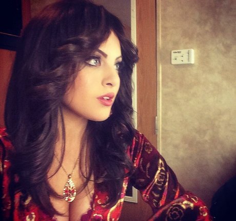 Elizabeth Gillies