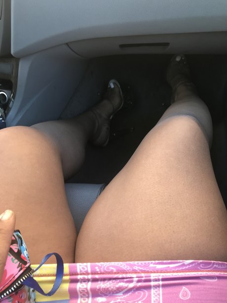 Prad Ur Favorite Adult Entertainment