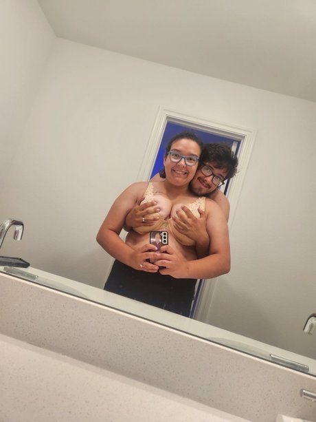 Foto desnuda filtrada de OnlyFans de Bschmitt