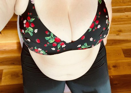 Foto desnuda filtrada de OnlyFans de Bellaabbondanza