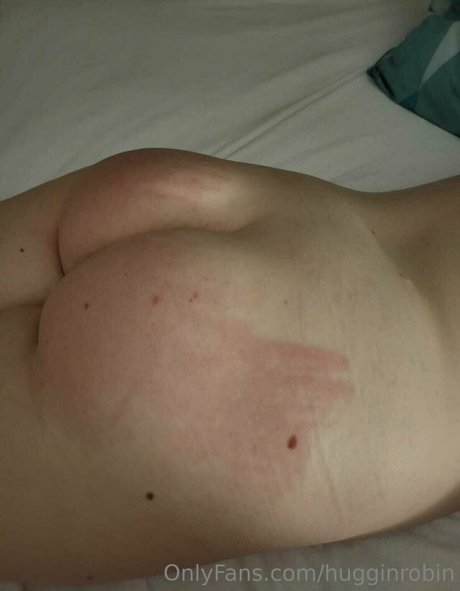 Foto desnuda filtrada de OnlyFans de Hugginrobin