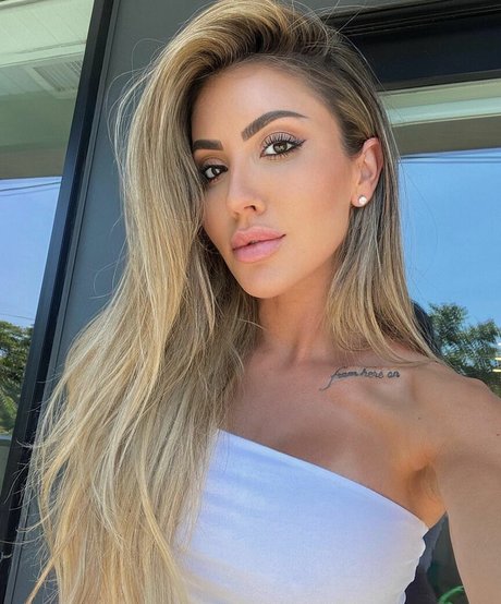 Foto desnuda filtrada de OnlyFans de Danielle Vaughan