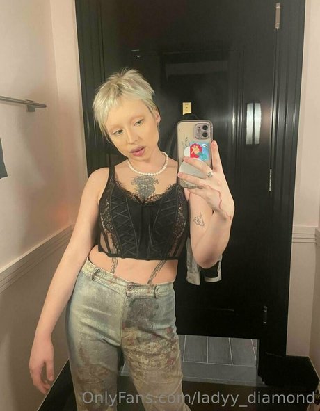 Foto desnuda filtrada de OnlyFans de Ladyydiamond