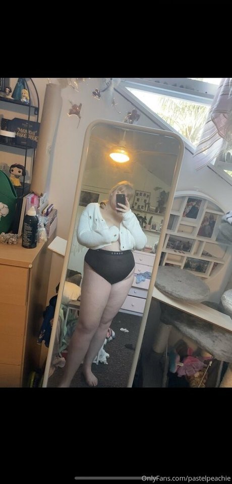Pastelpeachie