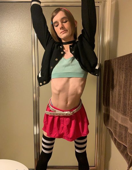 Femboycherryblossom
