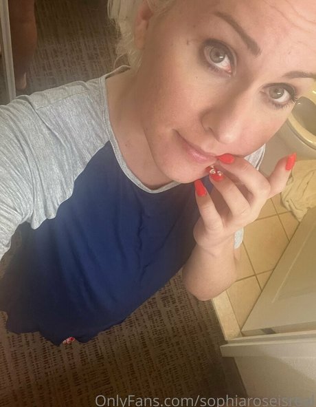 Sophiaroseisreal