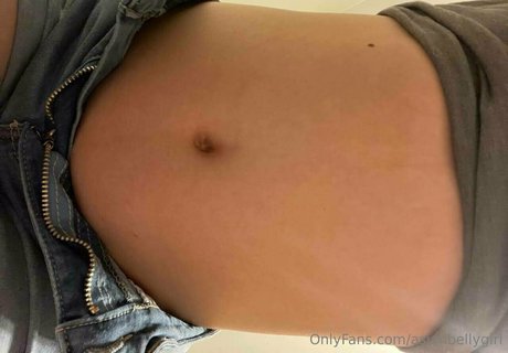 Asianbellygirl
