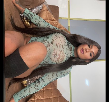 Foto desnuda filtrada de OnlyFans de Violet  Finch