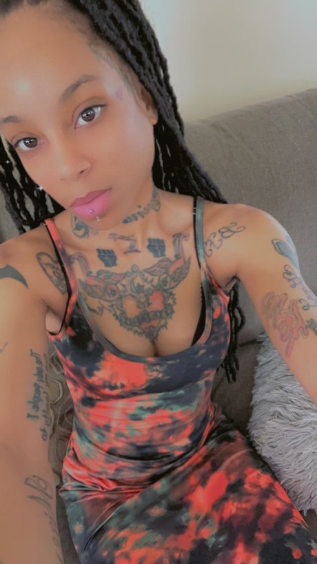 Foto desnuda filtrada de OnlyFans de Missmakeithappen