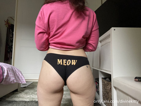 Foto desnuda filtrada de OnlyFans de Alison Divine