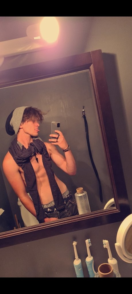 Foto desnuda filtrada de OnlyFans de Nick Storm