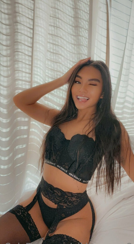 Foto desnuda filtrada de OnlyFans de Nikkicreams2