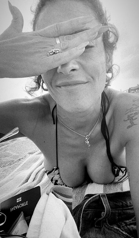 Foto desnuda filtrada de OnlyFans de Lorena Castell
