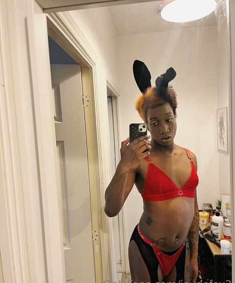 Foto desnuda filtrada de OnlyFans de Jaydefox2