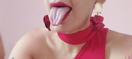 Oana Tascau Sexy Brunette