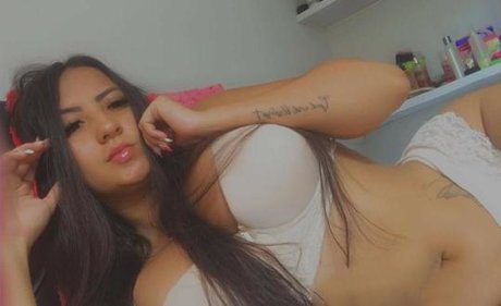 Foto desnuda filtrada de OnlyFans de Paolitha Rojas