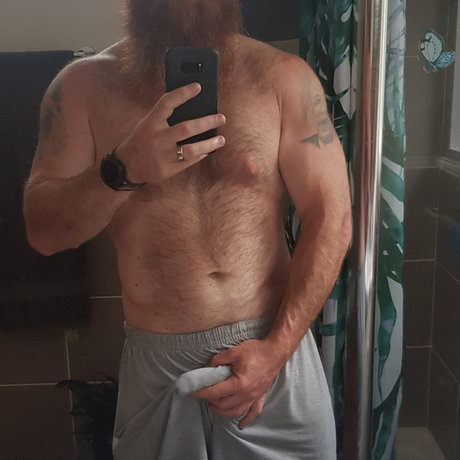 Foto desnuda filtrada de OnlyFans de Dad Having Fun