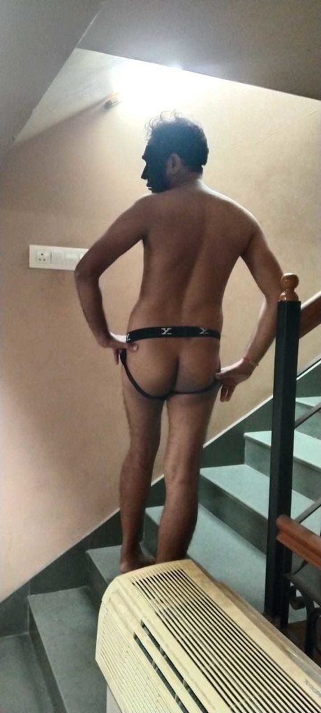 Foto desnuda filtrada de OnlyFans de Piyushbottom