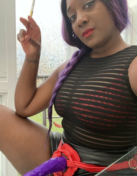 Foto desnuda filtrada de OnlyFans de Mslorraineldn