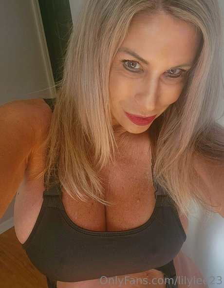 Lilylee23