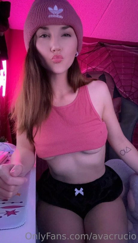 Foto desnuda filtrada de OnlyFans de Avacrucio