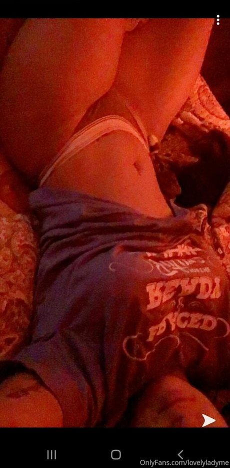 Lovelyladymaee