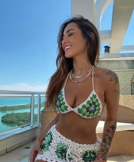 Foto desnuda filtrada de OnlyFans de Gabi Melim