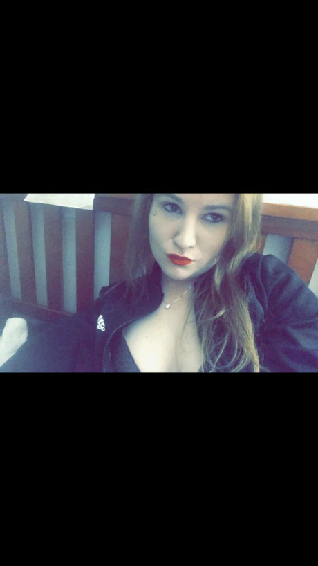 Foto desnuda filtrada de OnlyFans de Sabrina Michelle