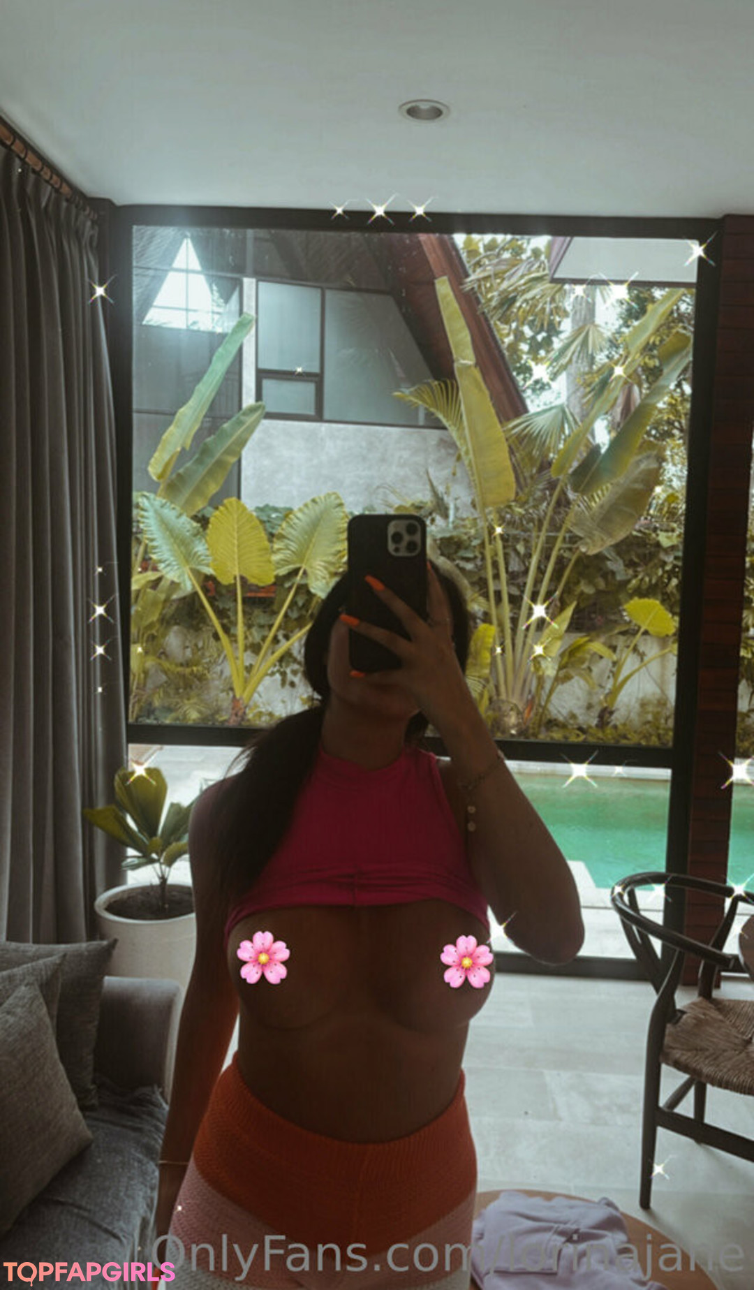 Foto desnuda filtrada de OnlyFans de Lorinajane #1407